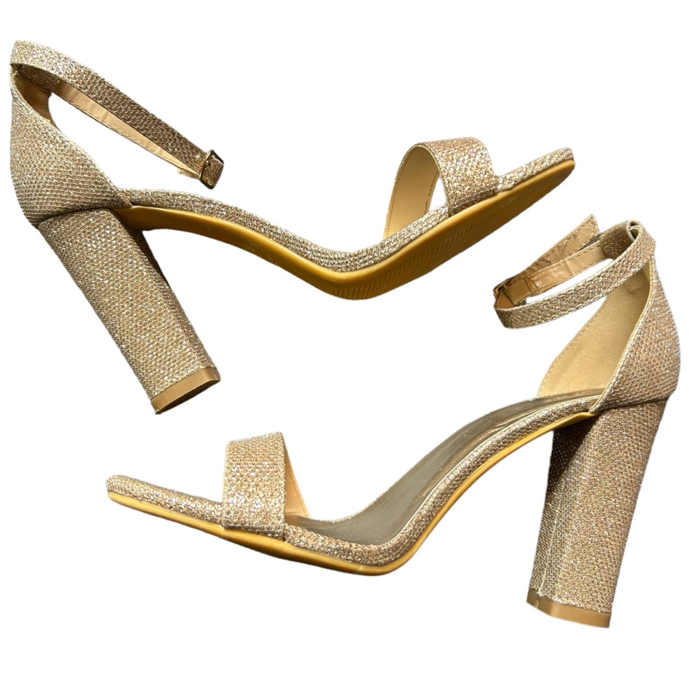 ANKIS gold glitter Open Toe Ankle Strap Chunky Heel Sandals 2.75” size 8M NWOB